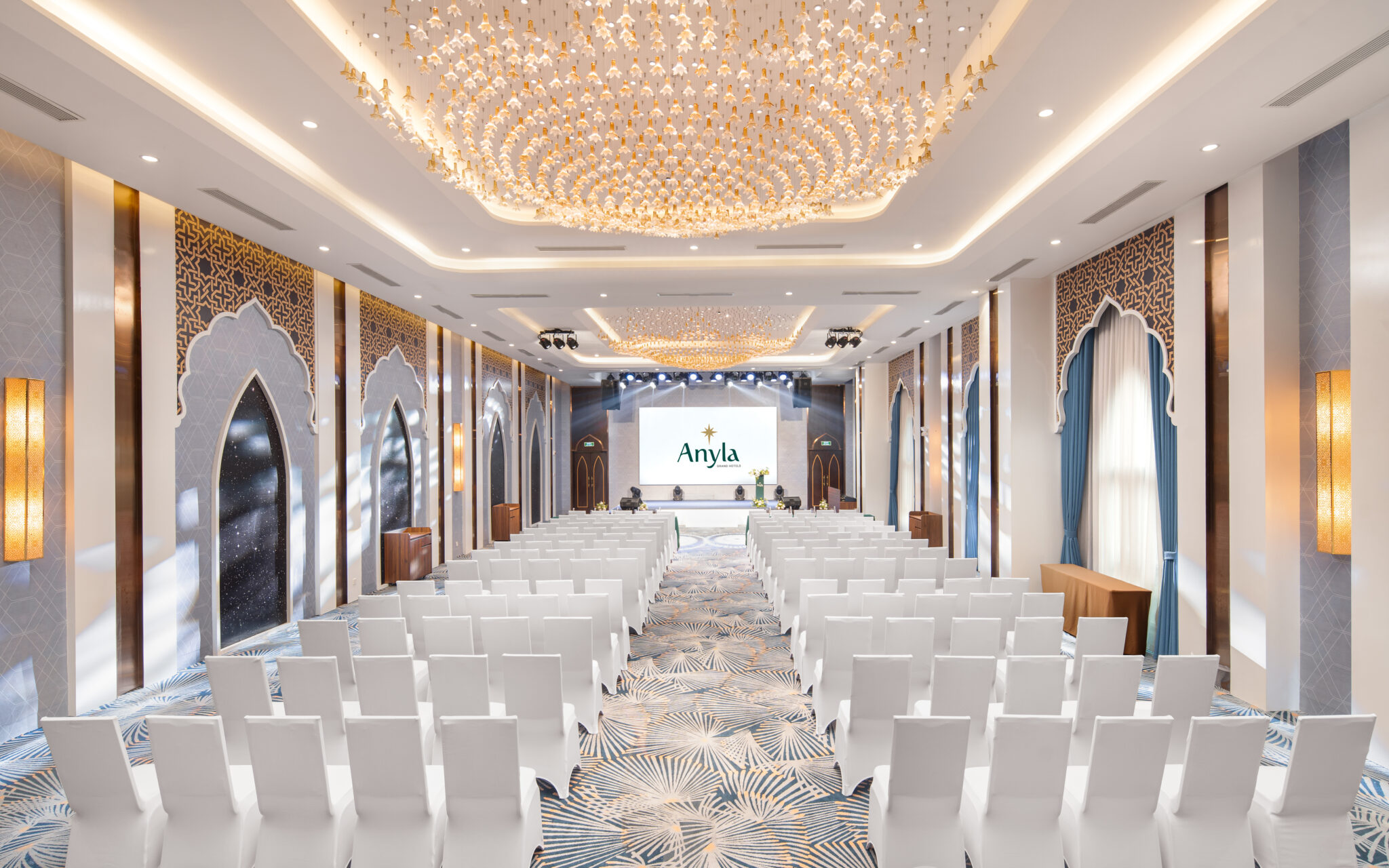 trang-ch-anyla-grand-hotels